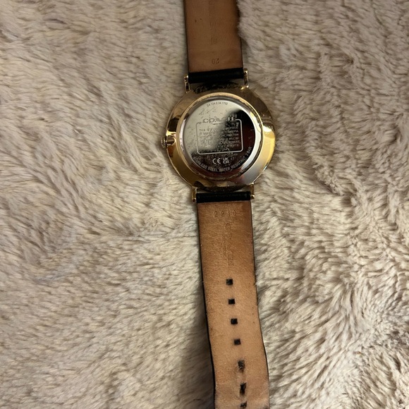 Pre-Owned Coach Watch - Picture 3 of 7